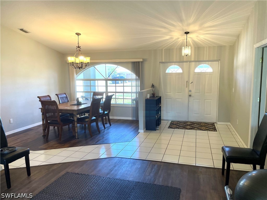 3 Bed SingleFamilyResidence for Sale in Varsity Lakes, FL — photo 3