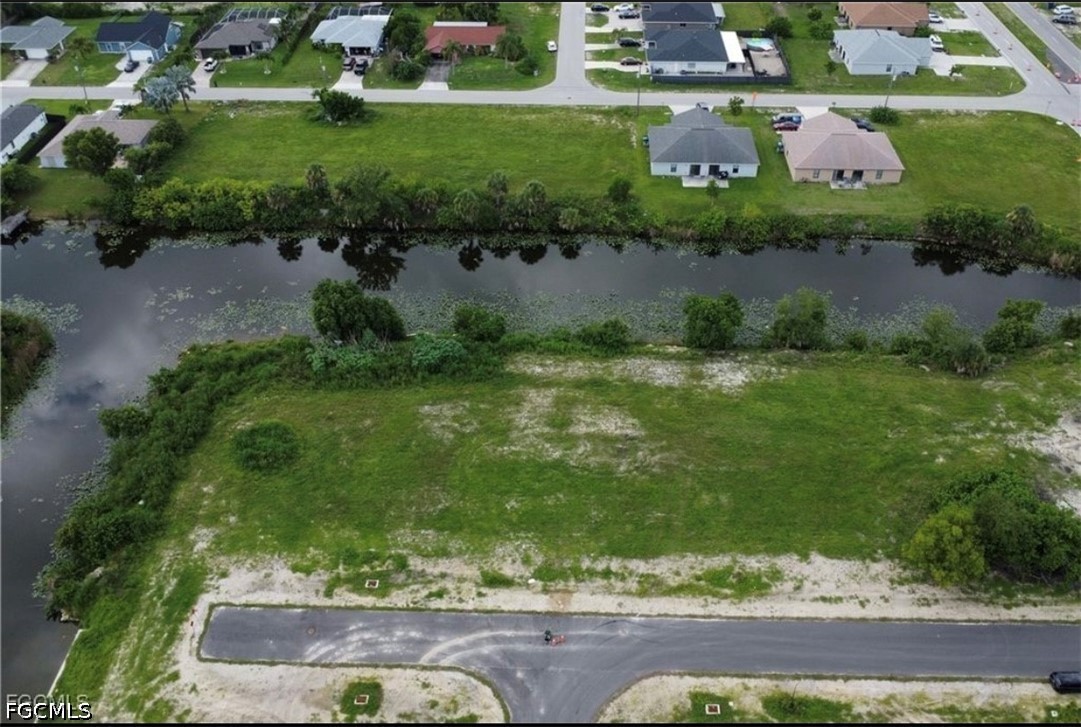 Waterfront Home for Sale in Cape Coral, FL, $74,999 — photo 3
