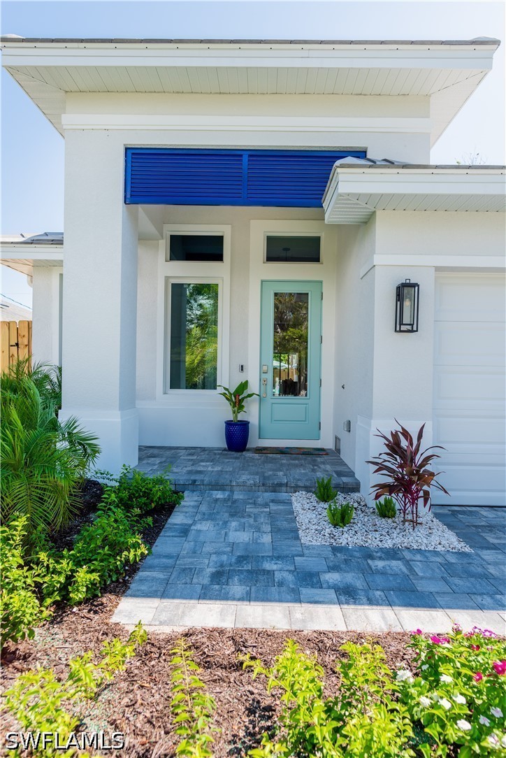 4 Bed Pool Home for Sale in Naples Park, photo 3