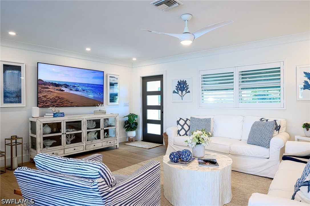 3 Bed Pool Home for Sale in Conners, photo 3
