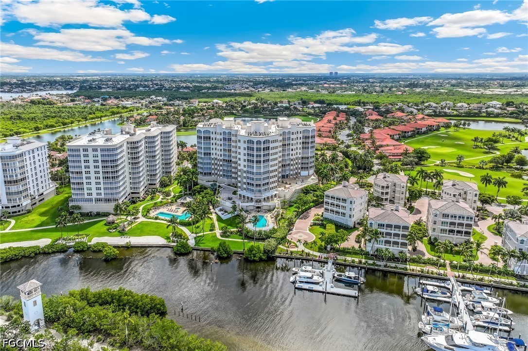 4 Bed Waterfront Home for Sale in Fort Myers, photo 3