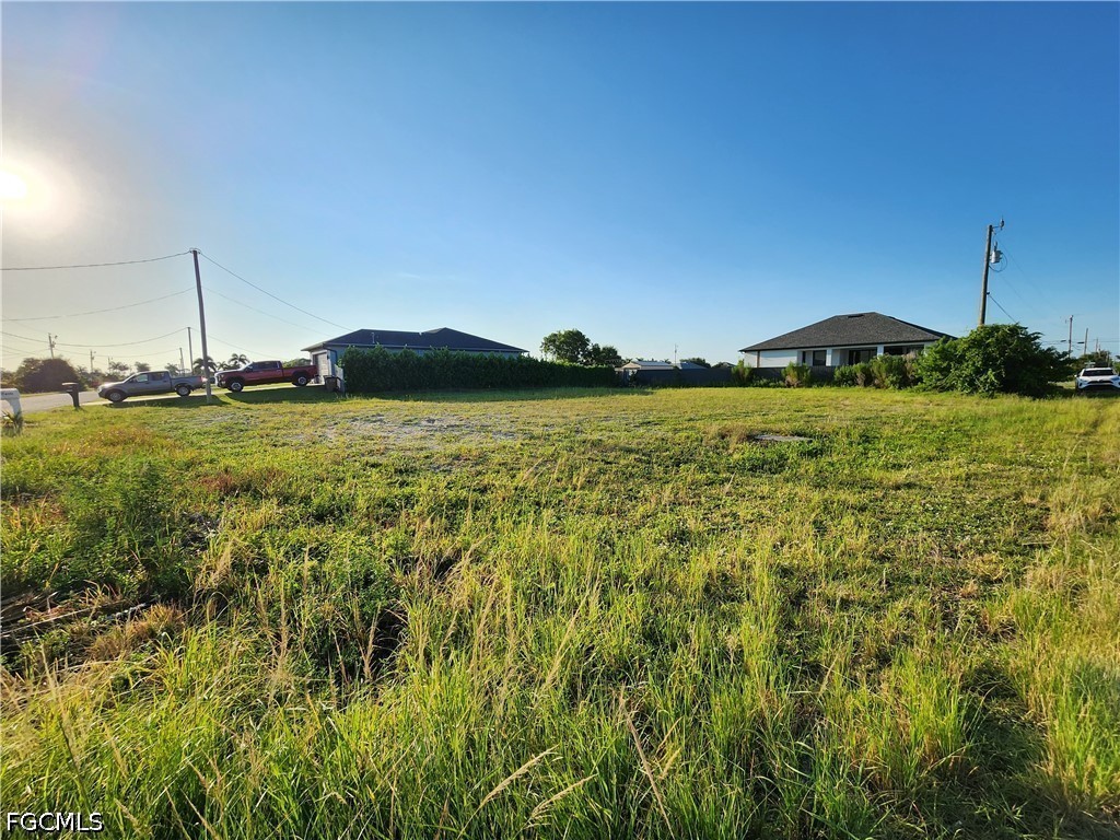 Residential for Sale in Cape Coral, photo 3