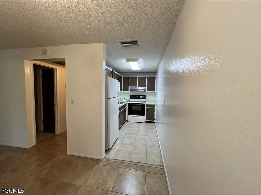 5 Bed Quadruplex for Sale in North Fort Myers, photo 3