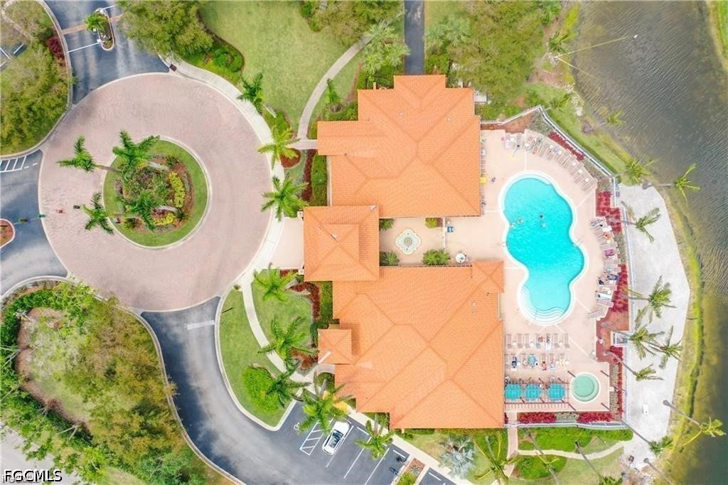 2 Bed Condominium for Sale in Fort Myers, photo 3
