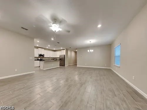 4 Bed SingleFamilyResidence for Sale in Jacksonville, photo 3