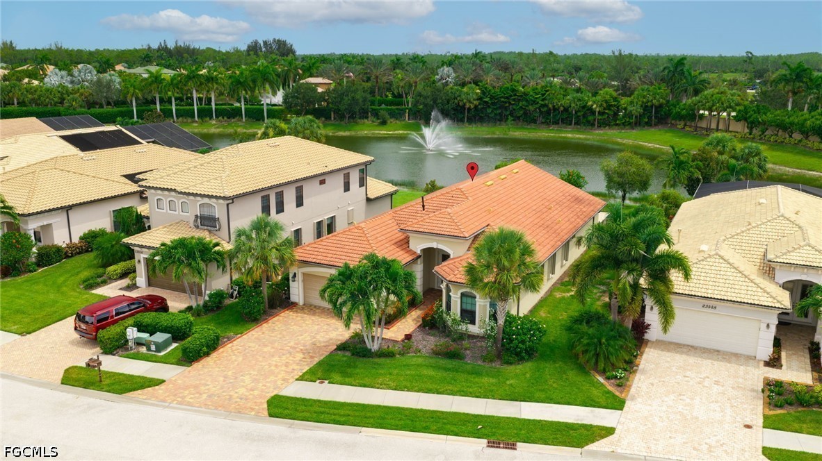 3 Bed Pool Home for Sale in Bonita Lakes, photo 3