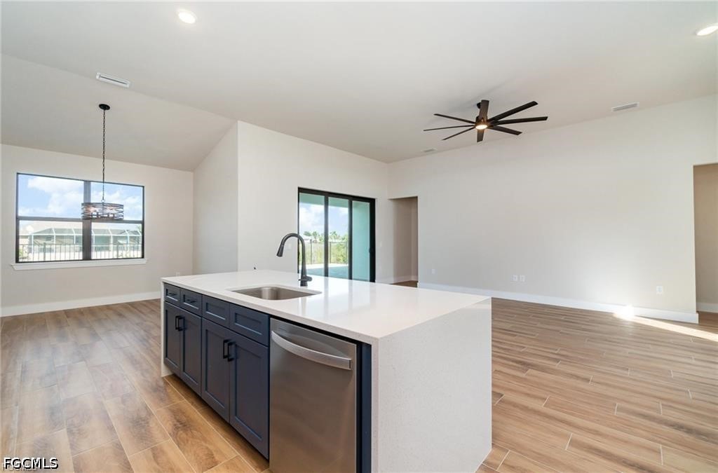 4 Bed Pool Home for Sale in Cape Coral, photo 3