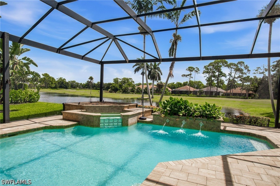 3 Bed Pool Home for Sale in Naples, photo 3