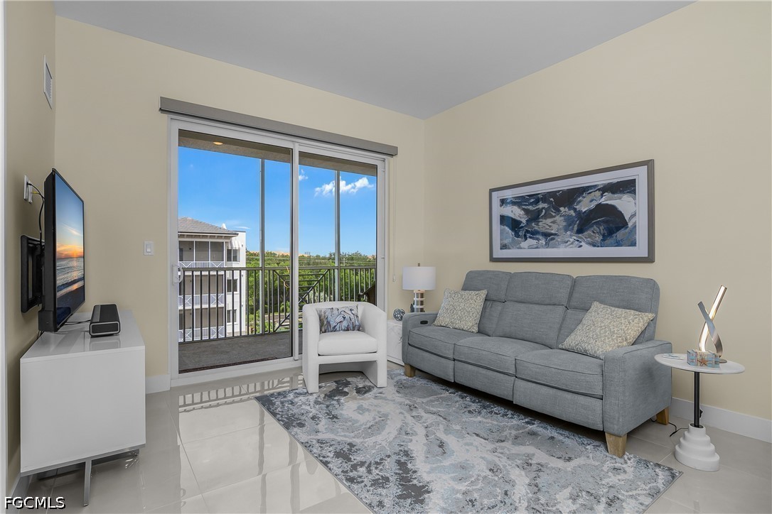 1 Bed Condominium for Sale in Botanika, photo 3