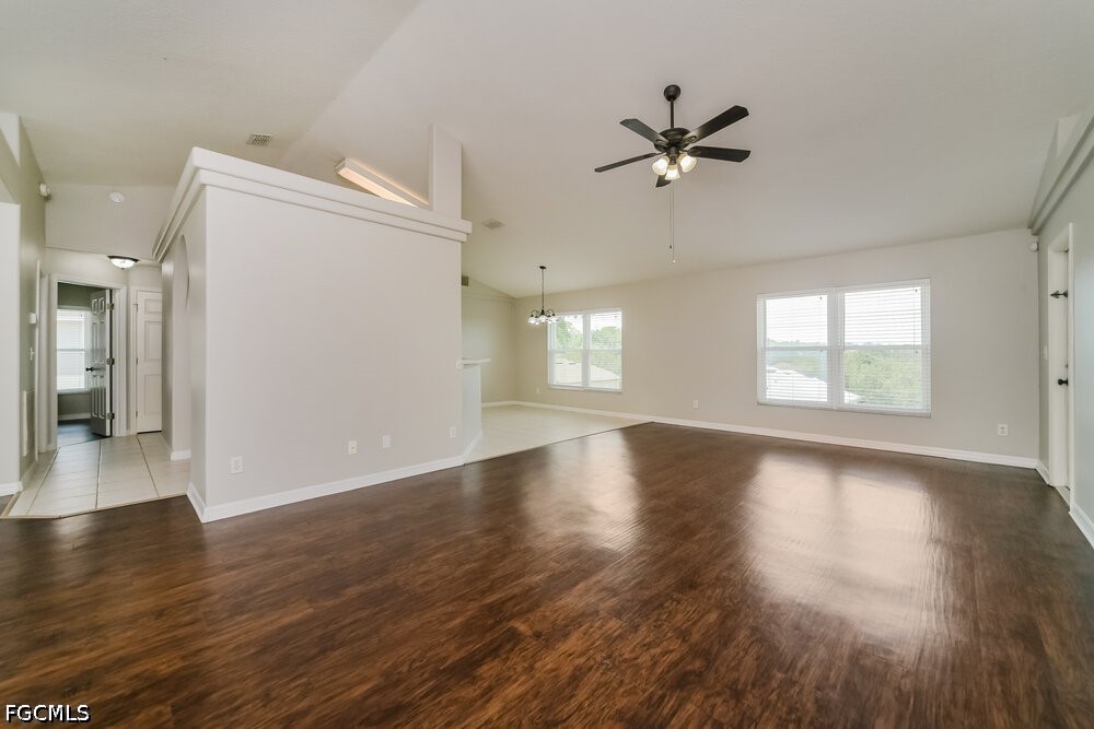 3 Bed SingleFamilyResidence for Sale in Clermont, photo 3