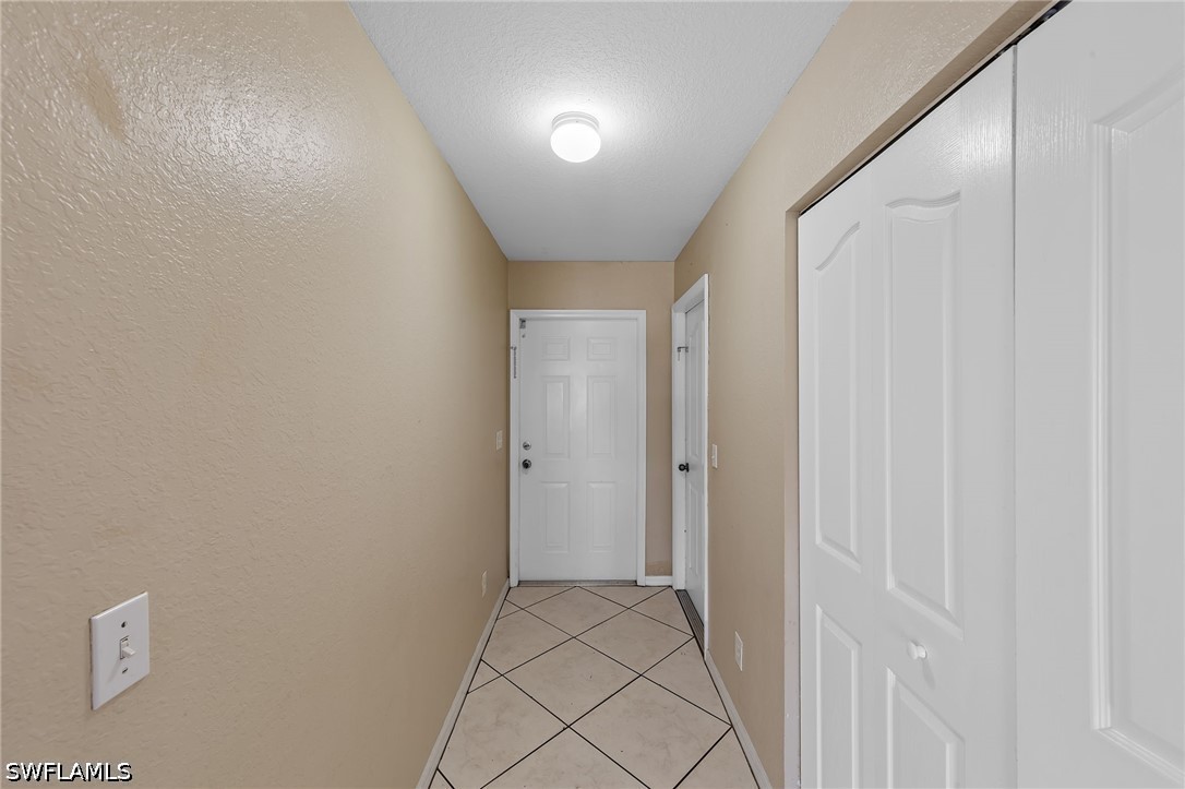 3 Bed Duplex for Sale in Cape Coral, photo 3