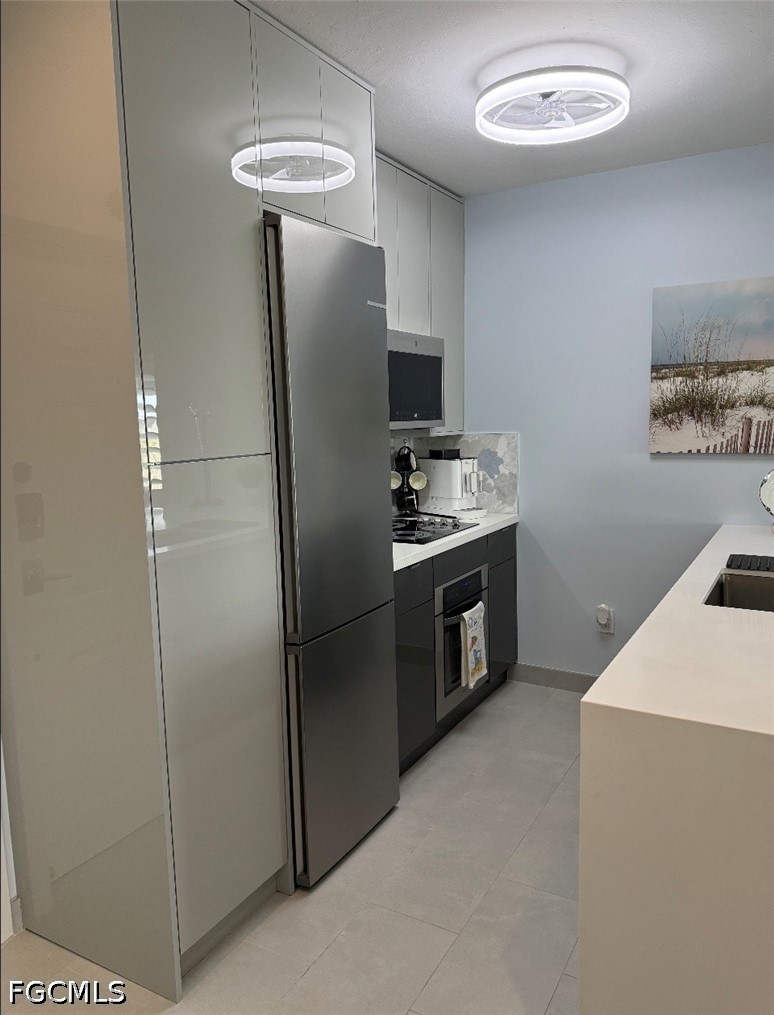 2 Bed Waterfront Home for Sale in Bonita Springs, photo 3