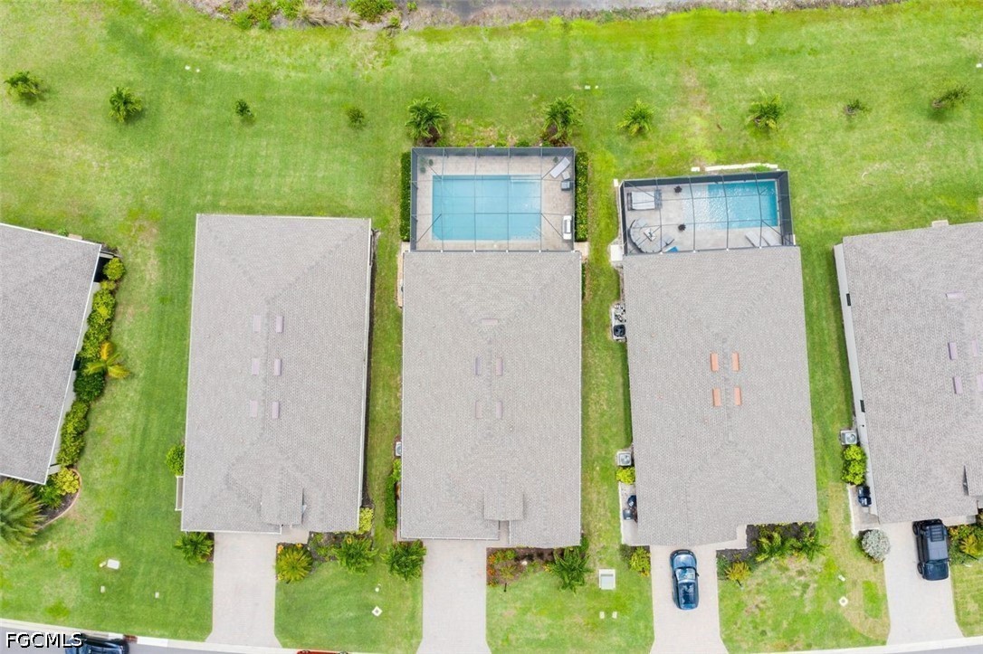 4 Bed Pool Home for Sale in Portico, photo 3