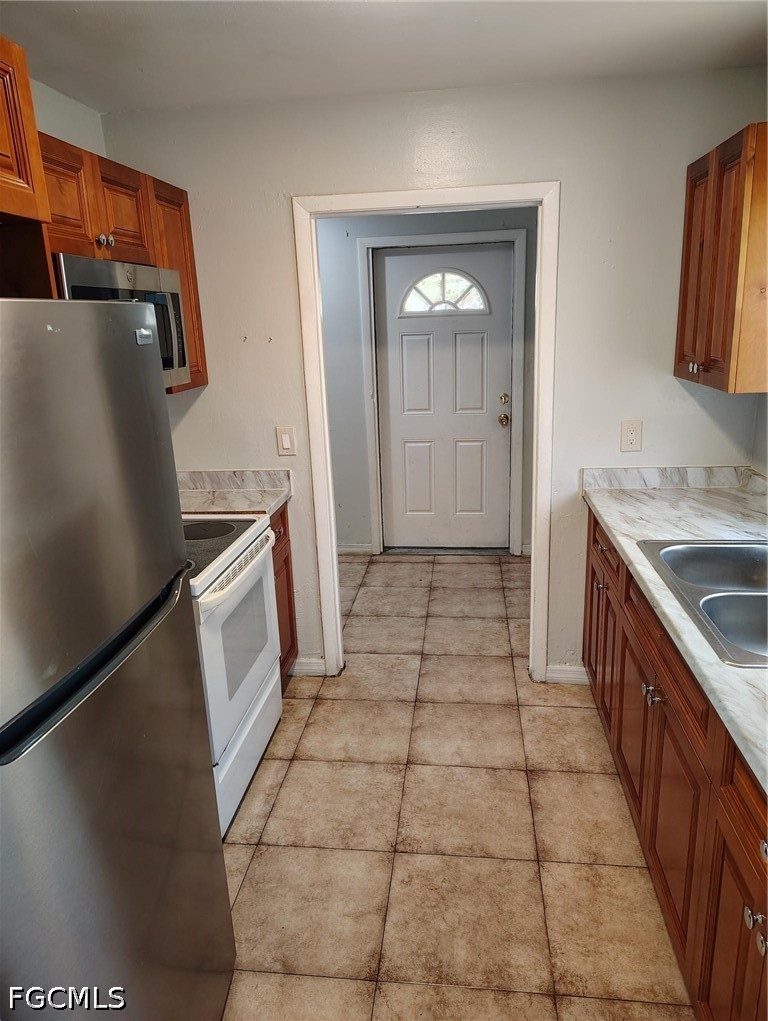 2 Bed Duplex for Sale in Lovejoy Park, photo 3