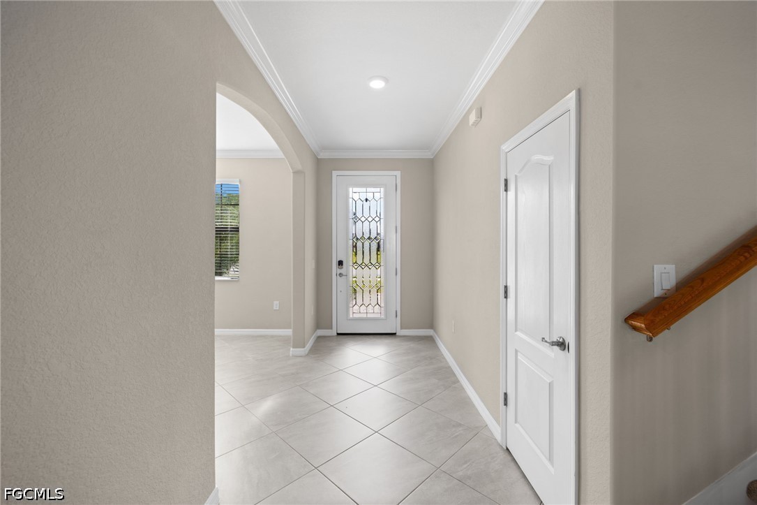 4 Bed SingleFamilyResidence for Sale in Fort Myers, photo 3