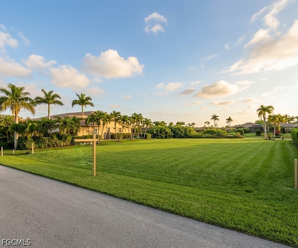 Waterfront Home for Sale in Cape Coral, photo 3