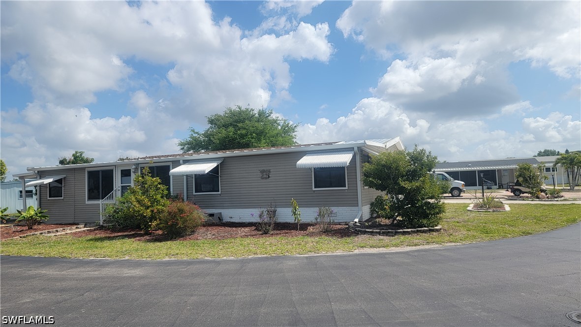 2 Bed ManufacturedHome for Sale in Spring Creek Village, photo 3