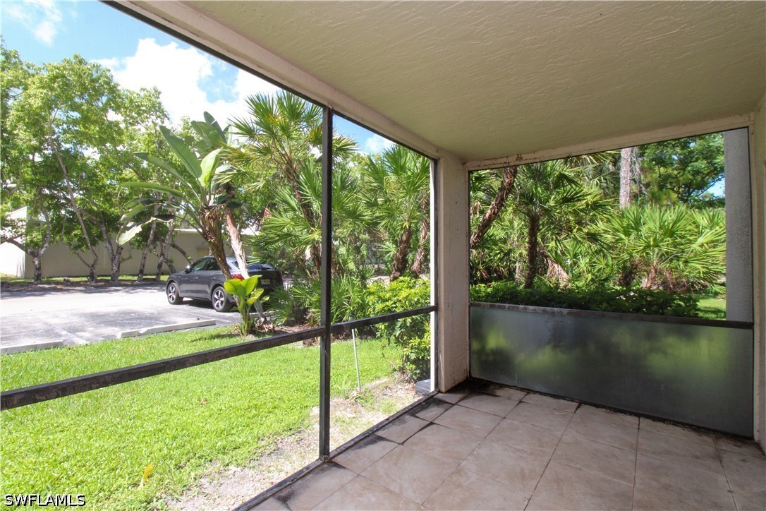 1 Bed Condominium for Sale in Oasis, photo 3