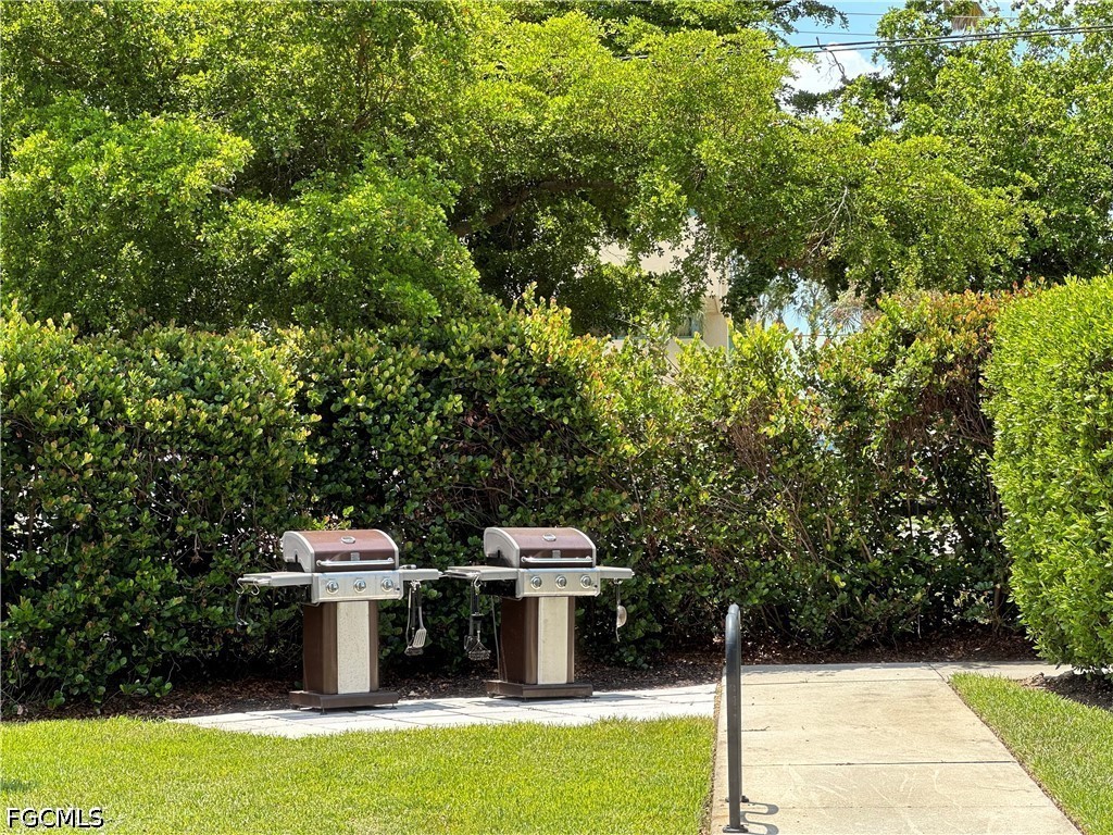 3 Bed Condominium for Sale in Fort Myers, photo 3