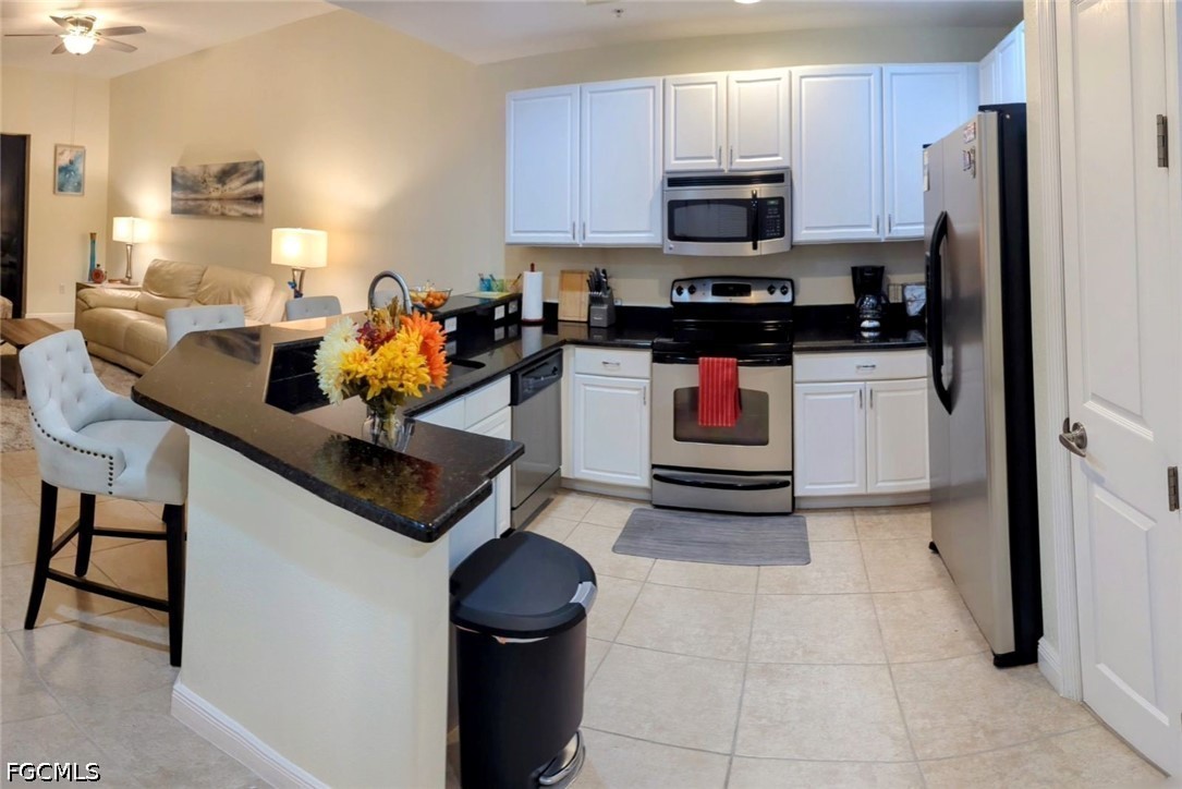 2 Bed Waterfront Home for Sale in Palmetto Cove, photo 3