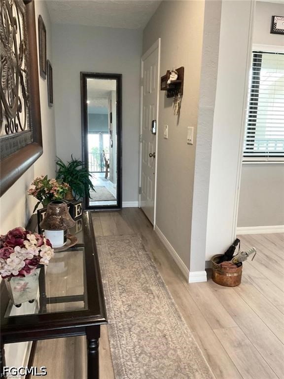 2 Bed Waterfront Home for Sale in Cape Coral, photo 3