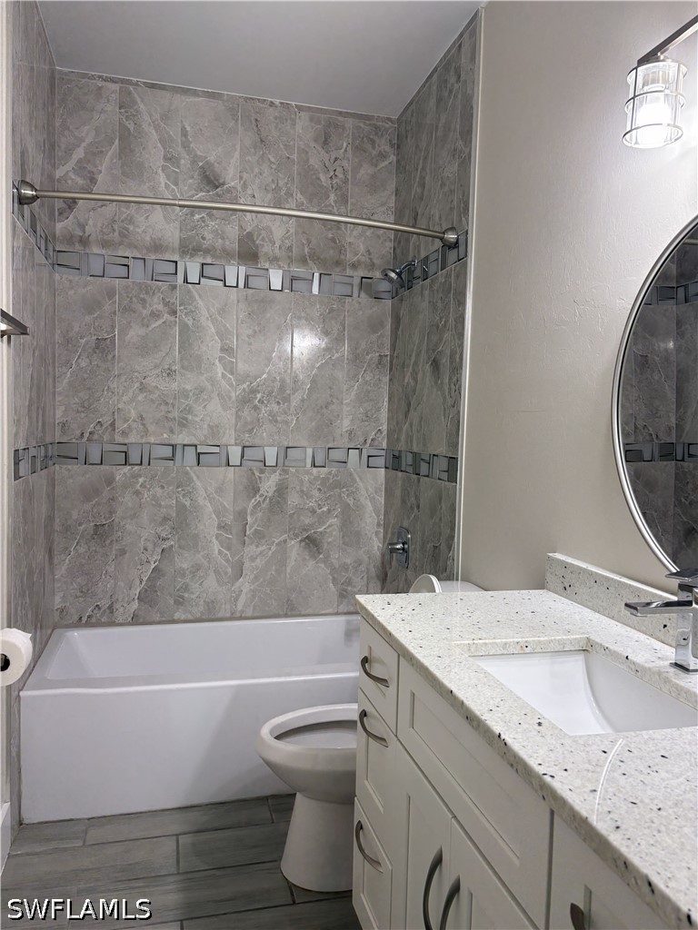 3 Bed Duplex for Sale in San Carlos Park, photo 3