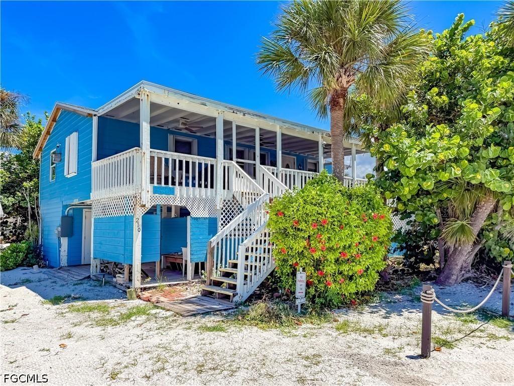 2 Bed SingleFamilyResidence for Sale in Captiva, photo 3