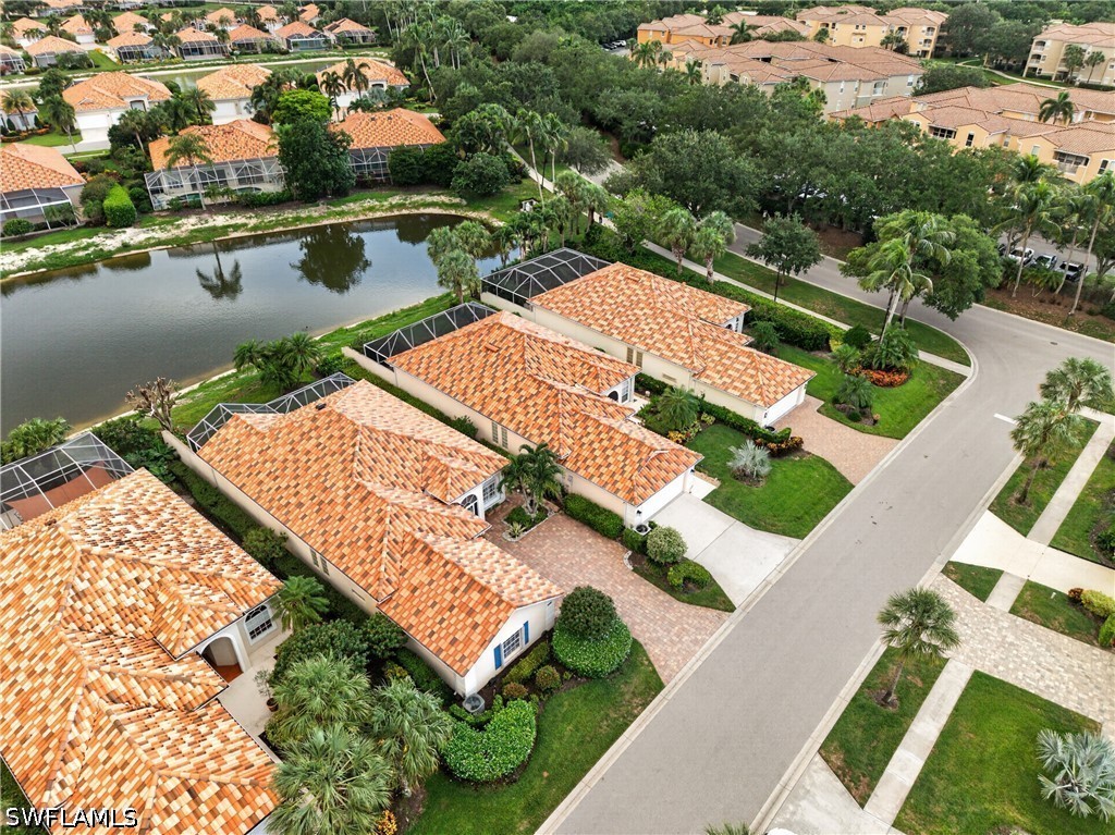 3 Bed Waterfront Home for Sale in Village Walk, photo 3