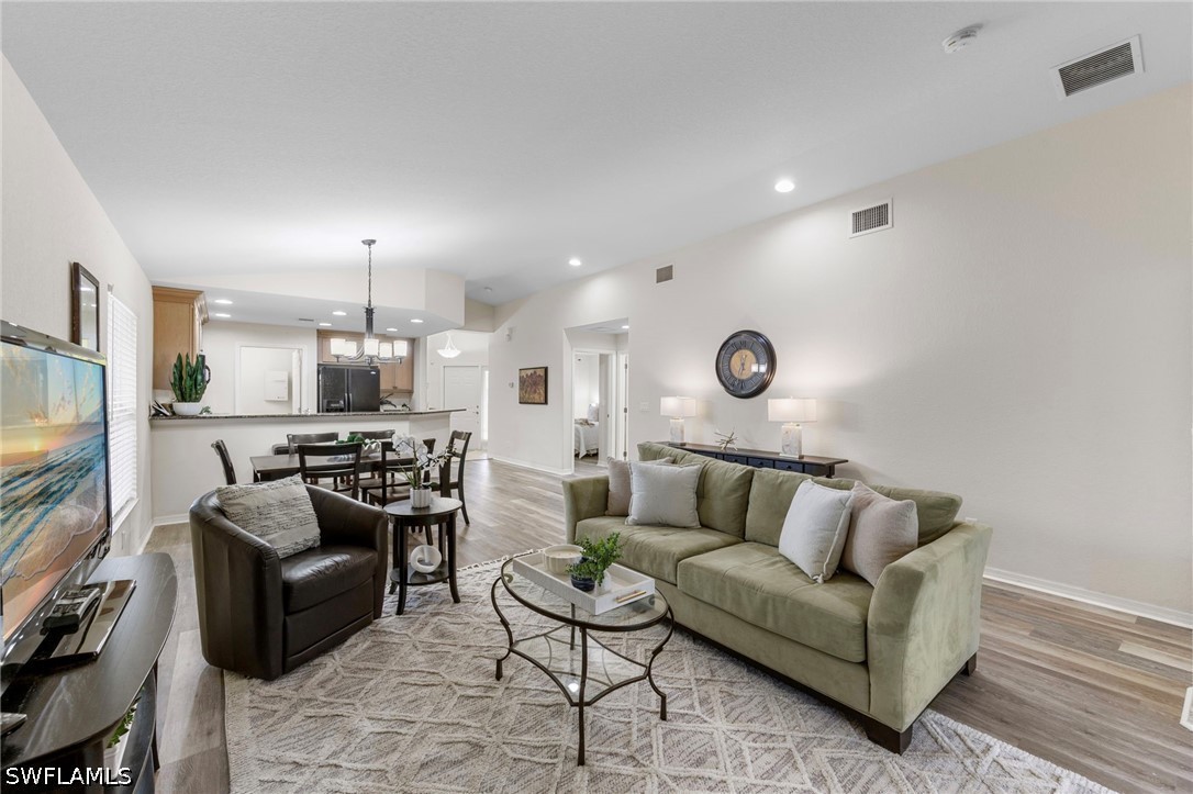 3 Bed SingleFamilyResidence for Sale in Estero, photo 3