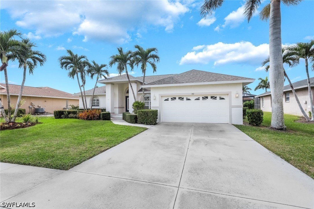3 Bed Pool Home for Sale in Marco Beach, photo 3