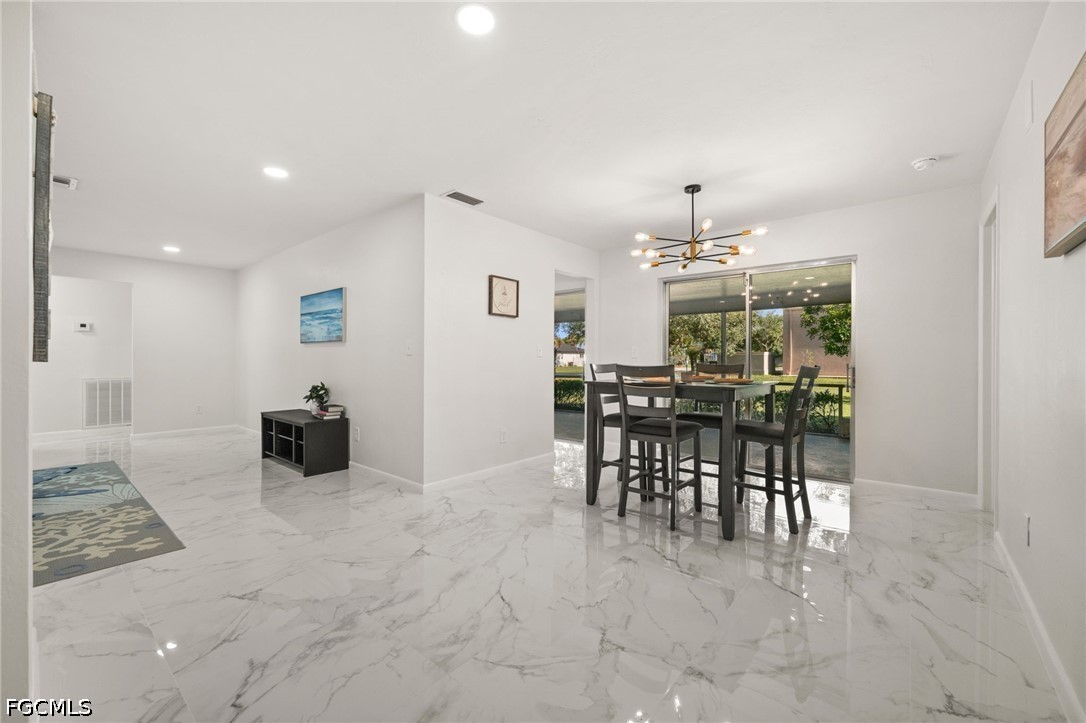 3 Bed SingleFamilyResidence for Sale in Cape Coral, photo 3