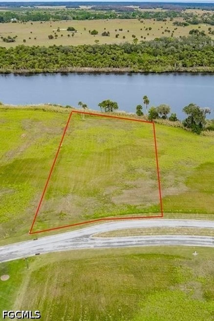 Waterfront Home for Sale in Caloosa Preserve, photo 3