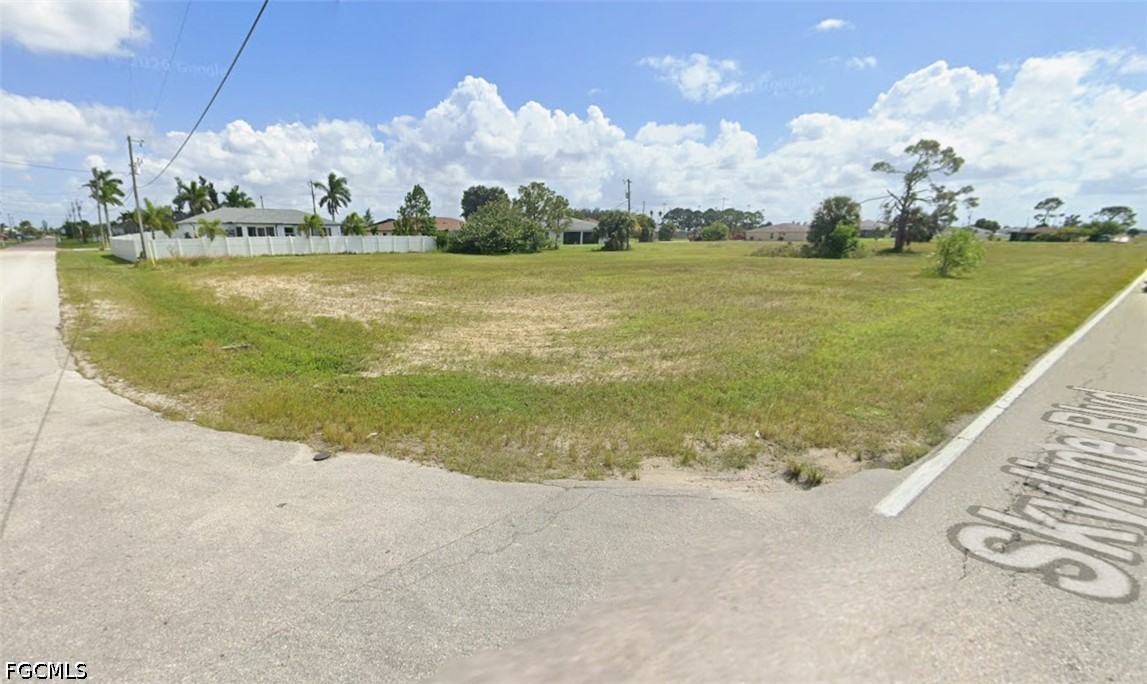 Residential for Sale in Cape Coral, photo 3