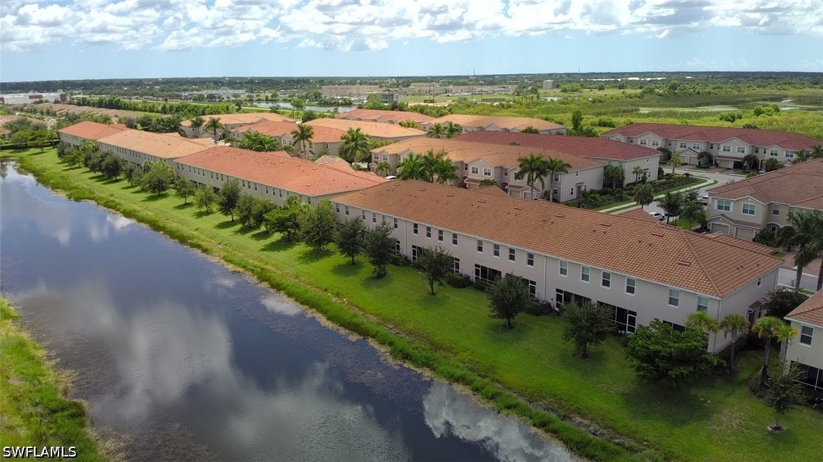 3 Bed Waterfront Home for Sale in Naples, photo 3