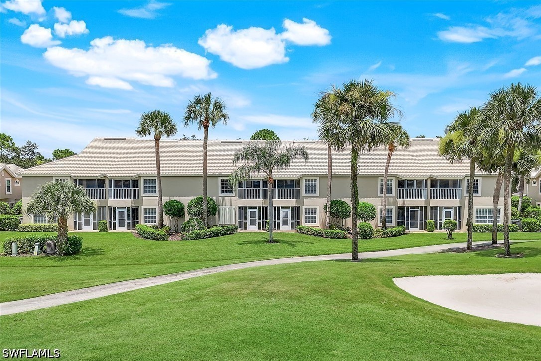 2 Bed Condominium for Sale in Bonita Springs, photo 3