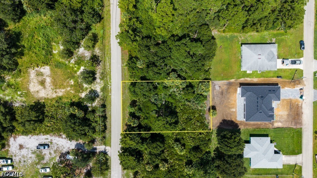 Residential for Sale in Lehigh Acres, photo 3
