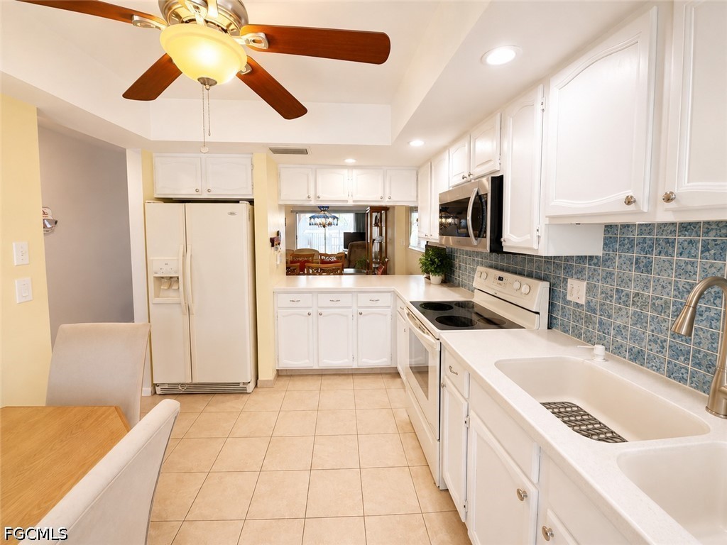 2 Bed Waterfront Home for Sale in Casa Bonita, photo 3