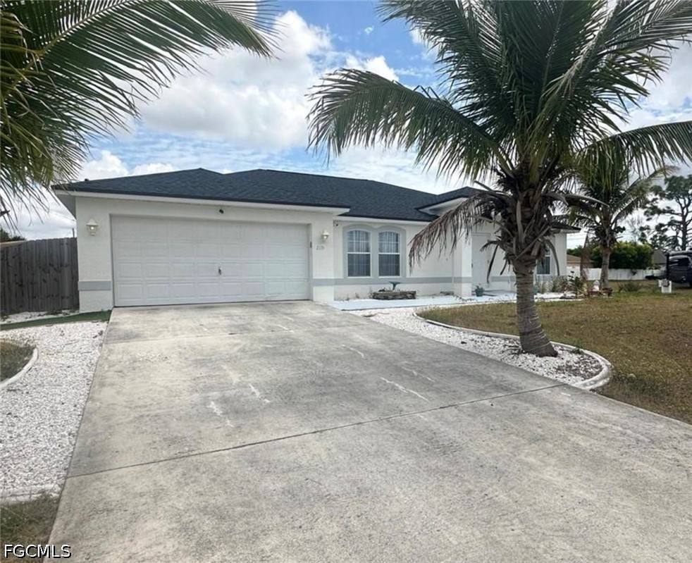 3 Bed SingleFamilyResidence for Sale in Cape Coral, photo 3