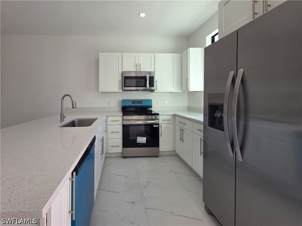3 Bed Duplex for Sale in Lehigh Acres, photo 3