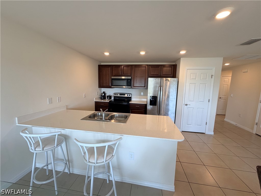 4 Bed SingleFamilyResidence for Sale in Banyan Village, photo 3