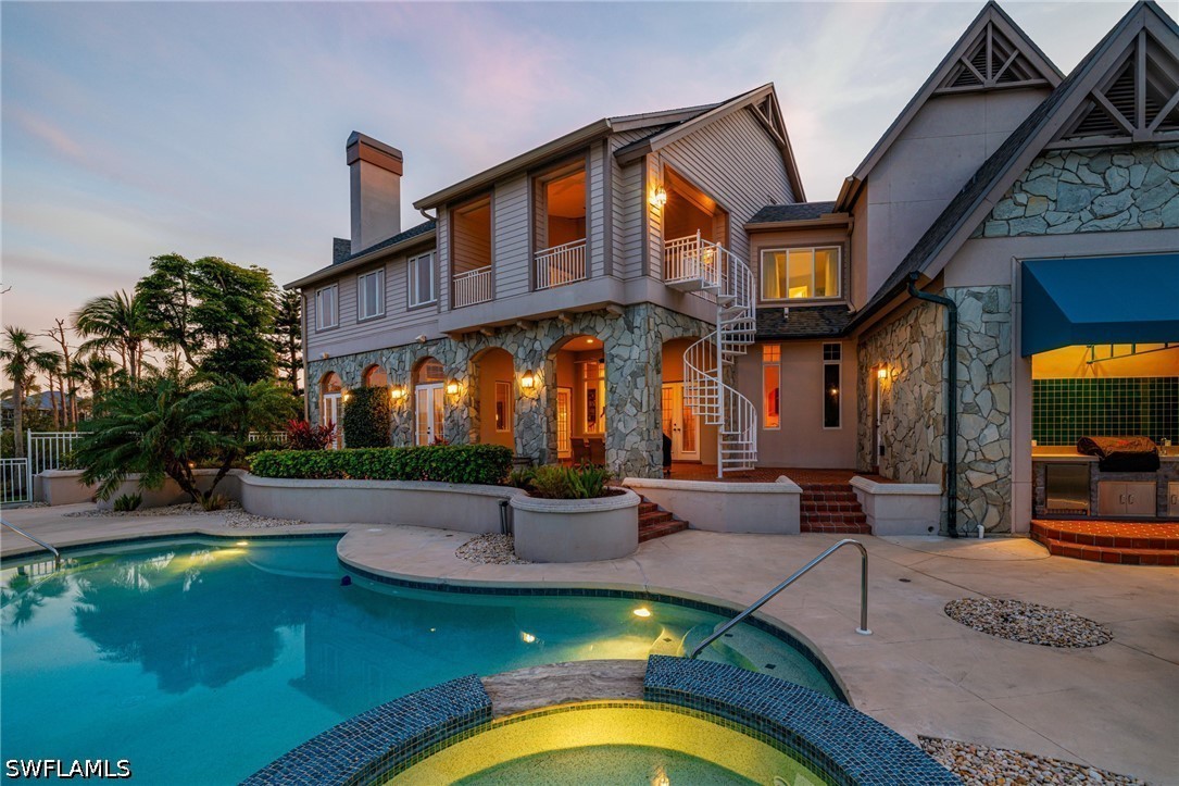 5 Bed Pool Home for Sale in Fort Myers, photo 3