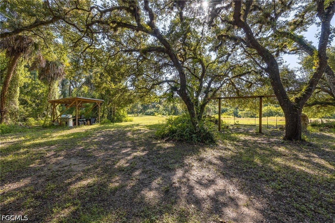 Residential for Sale in Alva, photo 3