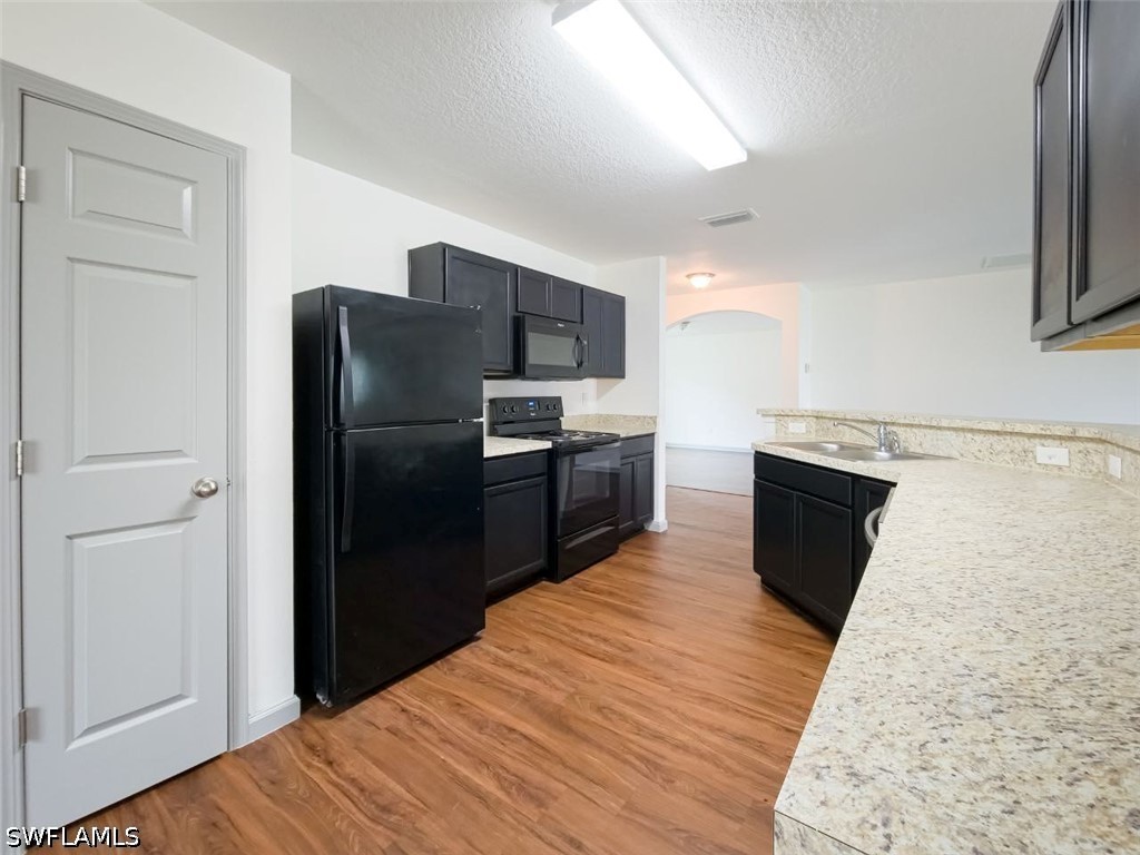 3 Bed SingleFamilyResidence for Sale in Not Applicable, photo 3