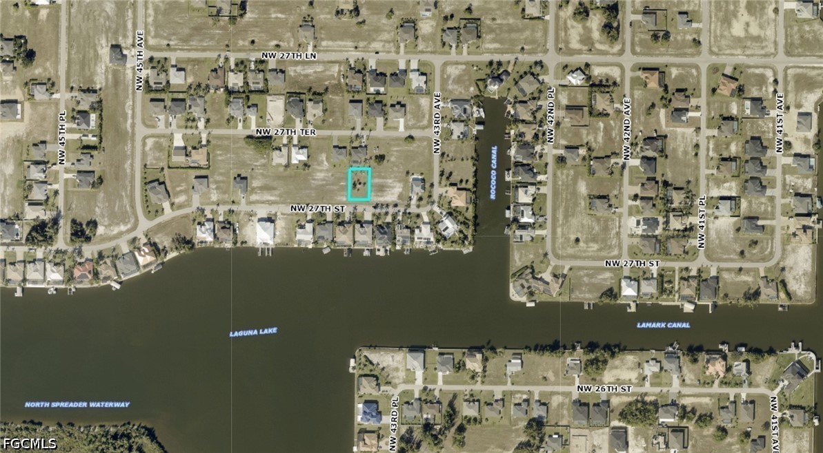 Residential for Sale in Cape Coral, photo 3