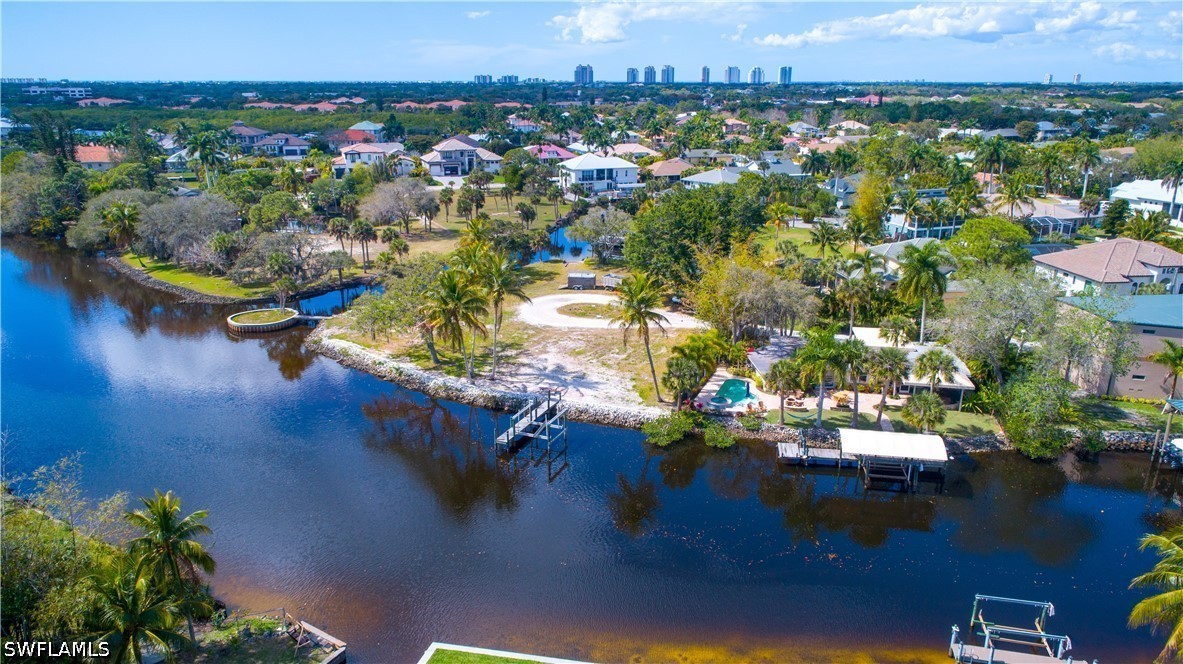 Waterfront Home for Sale in Bonita Farms, photo 3