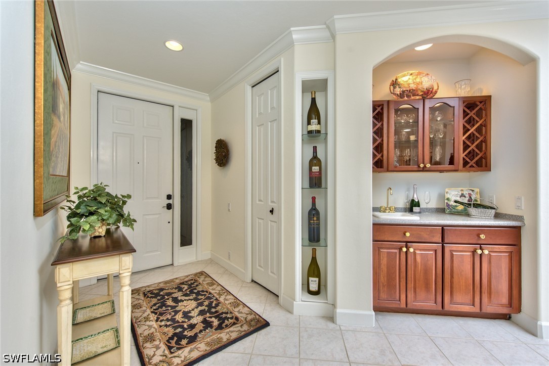 2 Bed Waterfront Home for Sale in Sutton Walk, photo 3