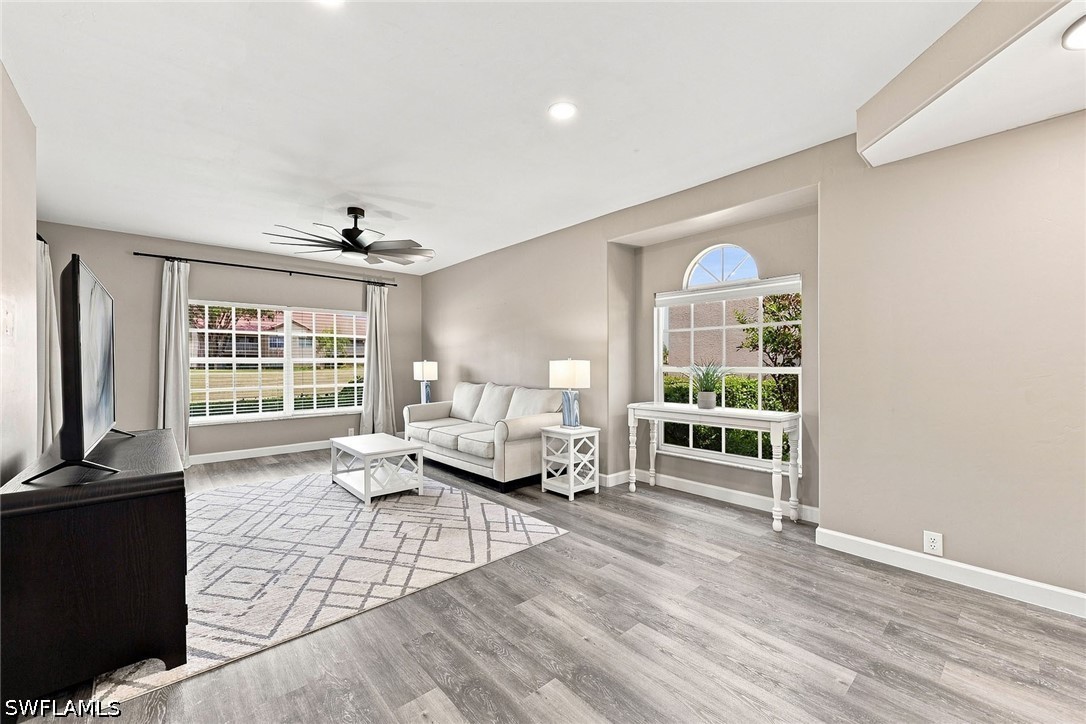 3 Bed Condominium for Sale in Bonita Springs, photo 3