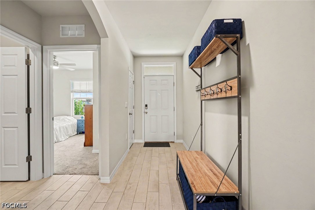 4 Bed SingleFamilyResidence for Sale in Cape Coral, photo 3