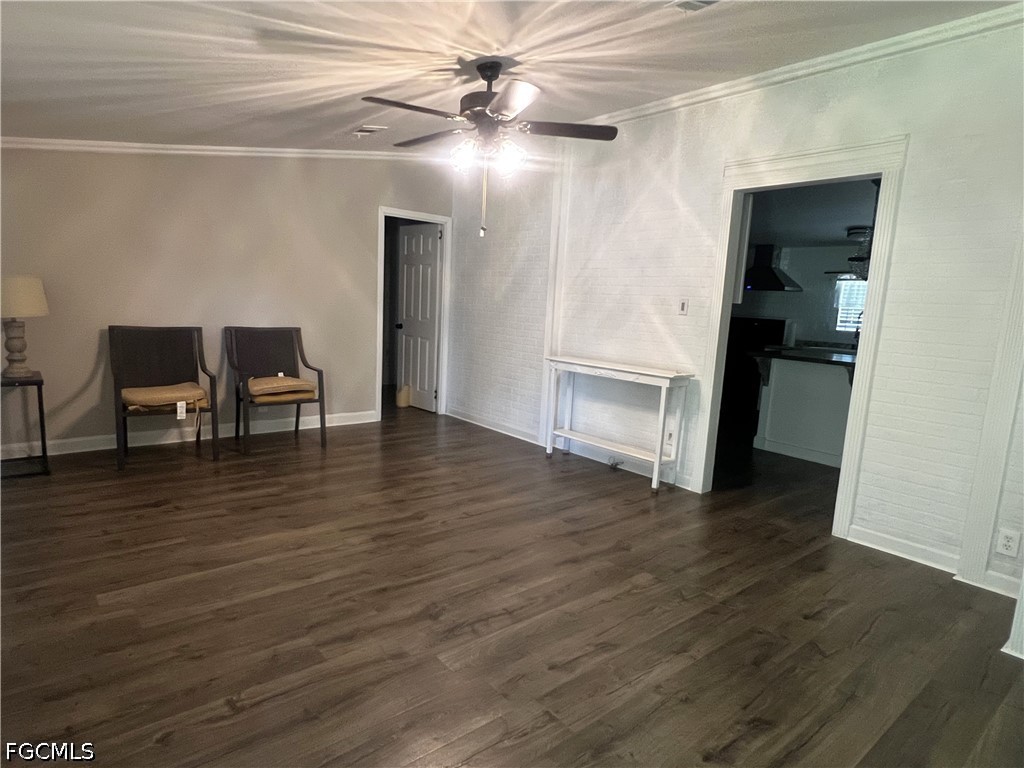 3 Bed ManufacturedHome for Sale in Labelle, photo 3