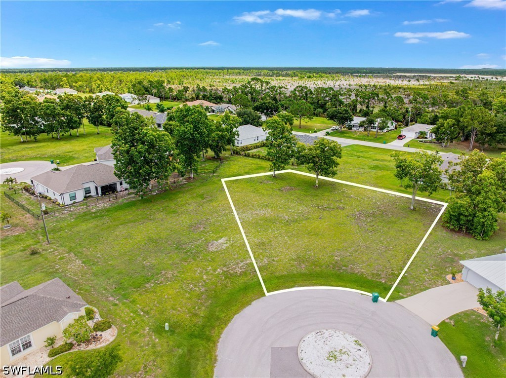 Residential for Sale in Burnt Store Village, photo 3